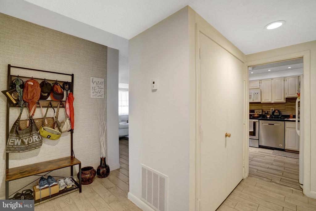 Residential Lease in FALLS CHURCH 4