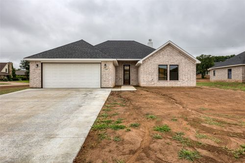 1607 W College St, Jacksboro, TX, 76458-2034 | Card Image