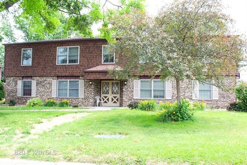 820 E 12th St S, Newton, IA, 50208-5082 | Card Image
