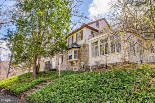 19 Scholl Ln, BARTO, PA, 19504-8872 | Card Image
