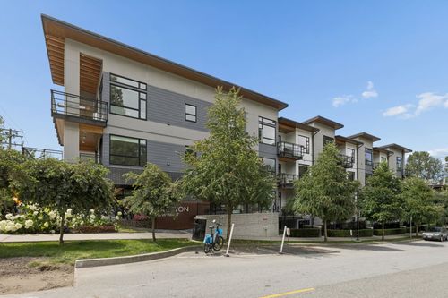 209-715 15th St W, North Vancouver, BC, V7M1T2 | Card Image