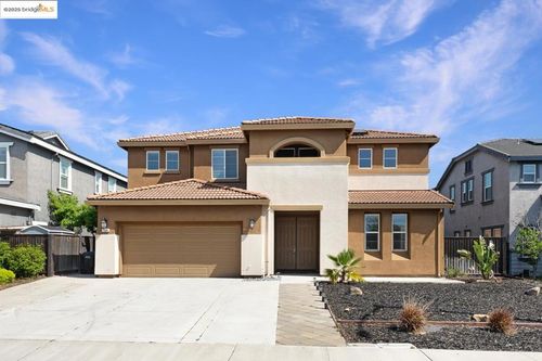 1604 Coventry Dr, Oakley, CA, 94561 | Card Image