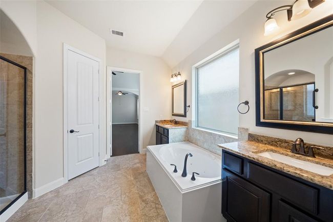 27330 Aspen Falls Ln, House other with 3 bedrooms, 3 bathrooms and 2 parking in Fulshear TX | Image 18