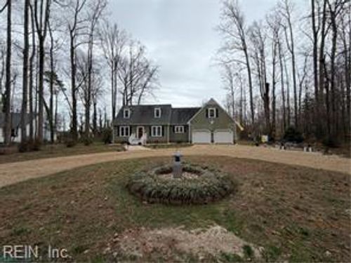 54 Pine Cir, Irvington, VA, 22480-2310 | Card Image