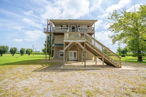 965 Arnold Ln, Savannah, TN, 38372-6591 | Card Image