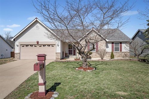 1353 Snowbird Lane, O'Fallon, MO, 63366 | Card Image