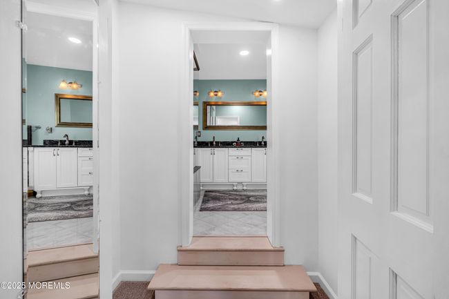 steps up to luxurious bathroom | Image 22
