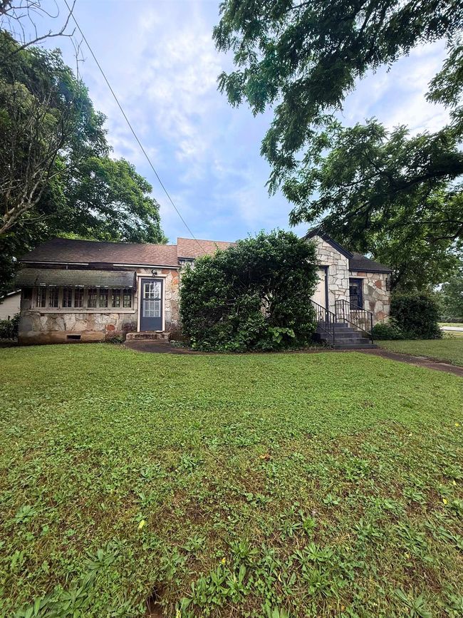 404 S 5 Th St, House other with 3 bedrooms, 2 bathrooms and null parking in Thayer MO | Image 21