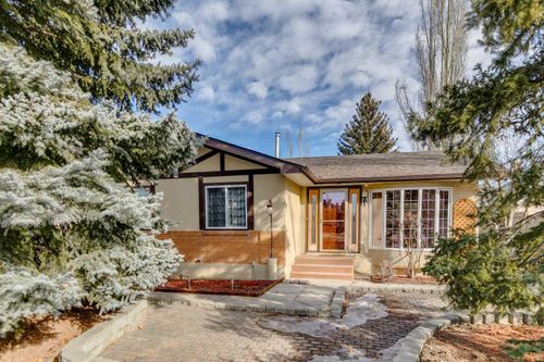 {{alt}} | Card Image