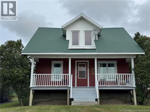 89 Rue Principale, Sainte Anne de Madawaska, NB, E7E1A8 | Card Image