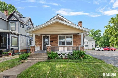 1307 S Pasfield St, Springfield, IL, 62704-3707 | Card Image