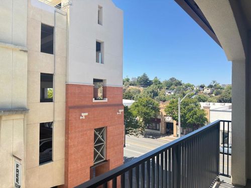 310-400 San Benito St, Hollister, CA, 95023-4169 | Card Image