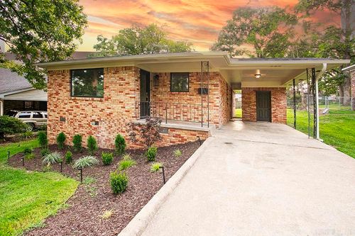 1020 N Hughes St, Little Rock, AR, 72207-6138 | Card Image