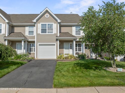 5205 Trotters Way, Toms River, NJ, 08755-1919 | Card Image