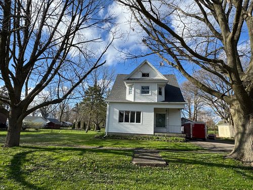 428 W Cherry St, Compton, IL, 61318-9639 | Card Image