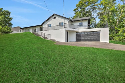 55 Cross Rd, Marlboro, NY, 12542-6011 | Card Image