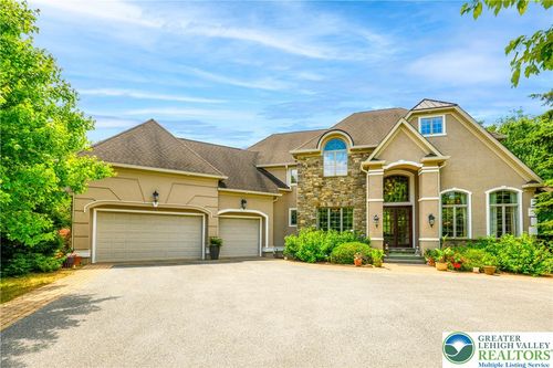 2690 Imperial Crest Ln, HELLERTOWN, PA, 18055-3175 | Card Image