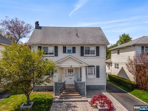 15 Putnam Place, Clifton, NJ, 07011 | Card Image