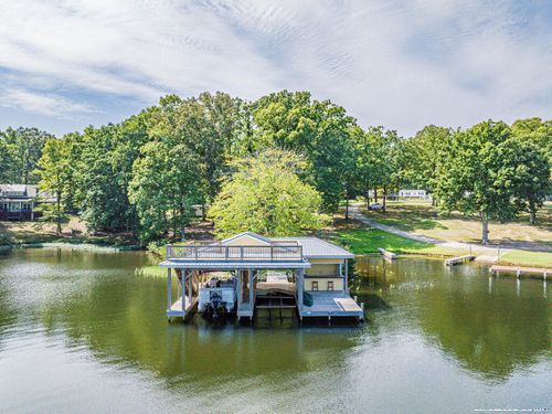 330 Lynch Point Rd., Macon, NC, 27551 | Card Image