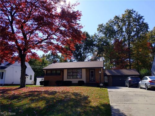 6402 Dora Blvd, Independence, OH, 44131-4937 | Card Image
