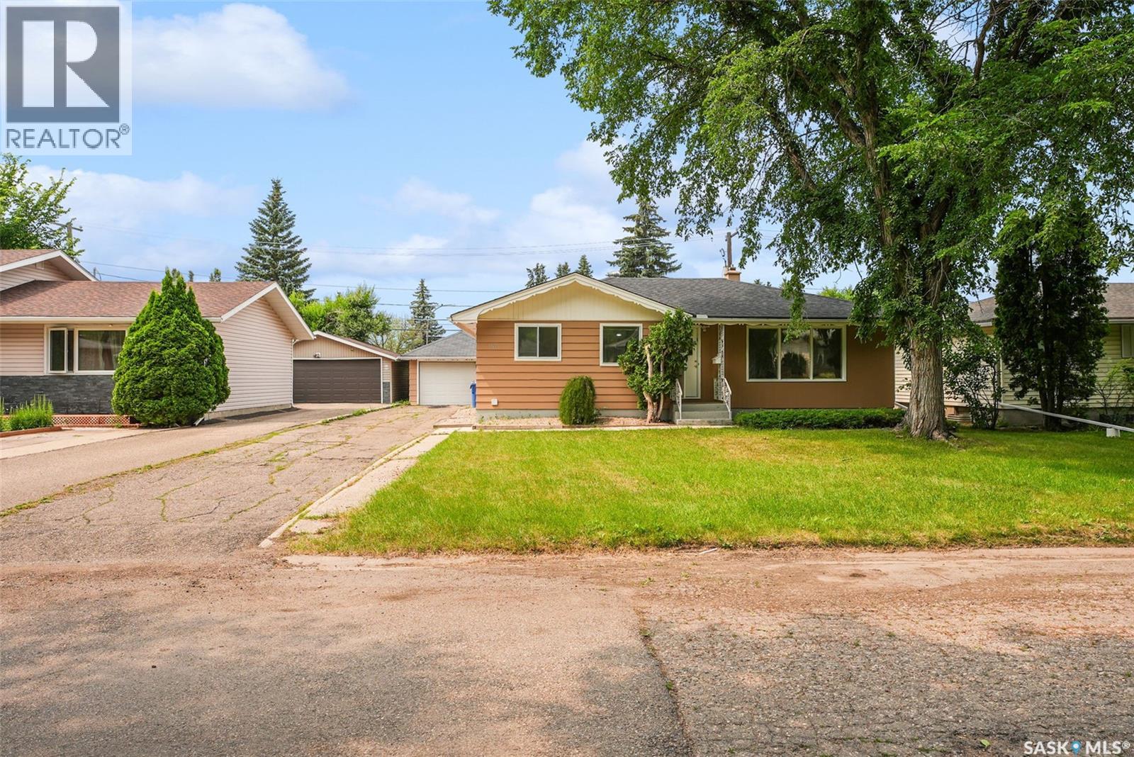 Residential in Regina