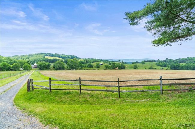 504 Springbranch Rd, House other with 3 bedrooms, 2 bathrooms and null parking in Lexington VA | Image 4