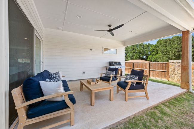 1002 Meadow Bend Loop N, House other with 4 bedrooms, 5 bathrooms and null parking in Grapevine TX | Image 33