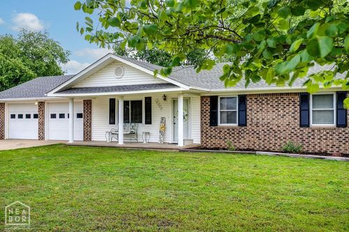 2300 Jaybee Dr, Jonesboro, AR, 72404-9415 | Card Image