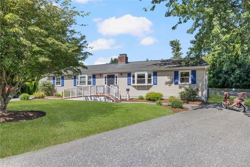 a-7 Restmere Terrace, Middletown, RI, 02842 | Card Image