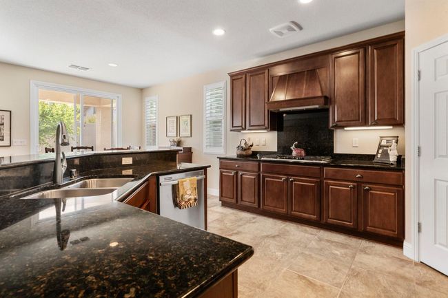 2476 Chimney Point Ln, House other with 2 bedrooms, 2 bathrooms and null parking in Manteca CA | Image 13