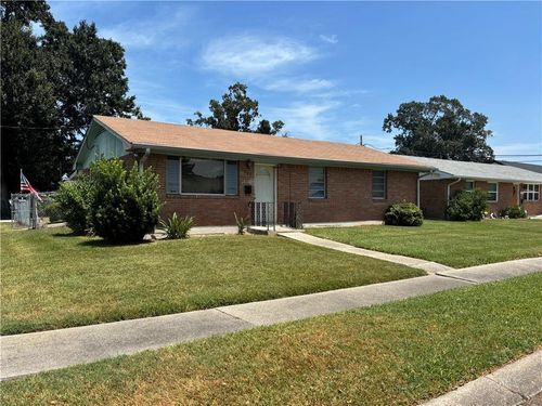 2408 24th St, Kenner, LA, 70062-5664 | Card Image