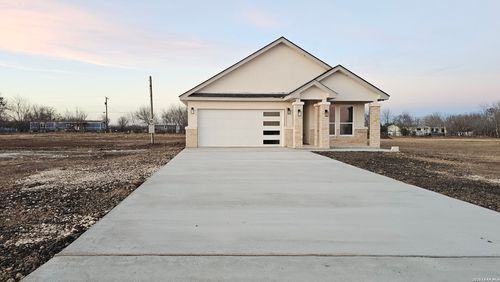 12611 Toro Dr, Atascosa, TX, 78002-5222 | Card Image