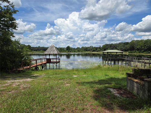 17011 Se 56th St, Ocklawaha, FL, 32179-3074 | Card Image