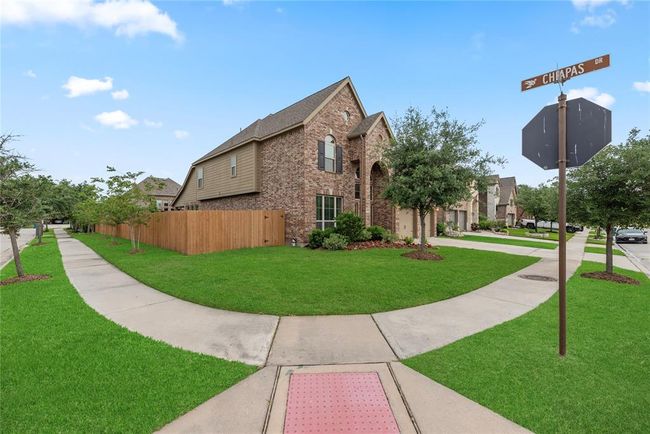 3834 Trophy Ridge Dr, House other with 4 bedrooms, 4 bathrooms and 2 parking in Spring TX | Image 4
