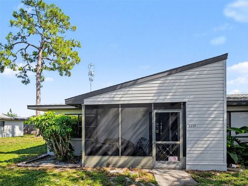 1117 68th Avenue Dr W, BRADENTON, FL, 34207-6162 | Card Image