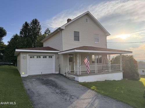 651 6th St, Colver, PA, 15927-4409 | Card Image