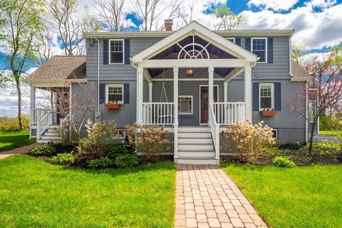 3 Walters Dr, Oxford, MA, 01540-2605 | Card Image