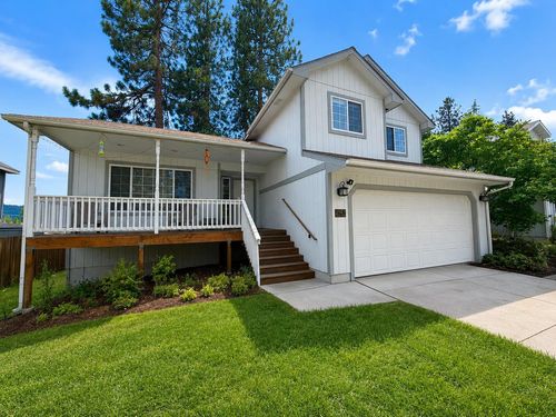 4252 E 26th Ave, Spokane, WA, 99223-5624 | Card Image