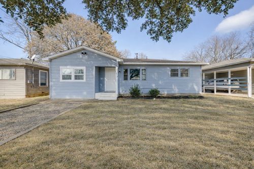 1043 Star St, Denison, TX, 75020-7924 | Card Image