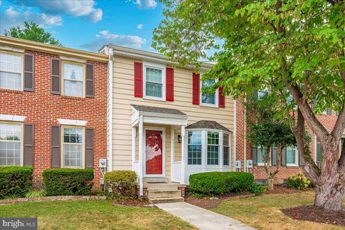8210 Red Wing Ct, FREDERICK, MD, 21701-3281 | Card Image
