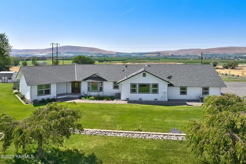 505 Faucher Rd, Moxee, WA, 98936-9761 | Card Image