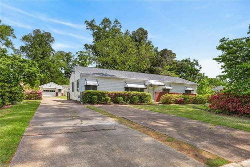 2800 Country Club Dr, Suffolk, VA, 23435-1610 | Card Image