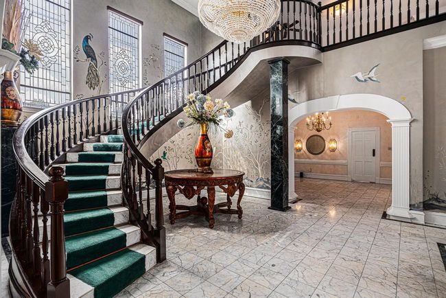 7415 Naremore Dr, House other with 5 bedrooms, 8 bathrooms and 3 parking in Spring TX | Image 5