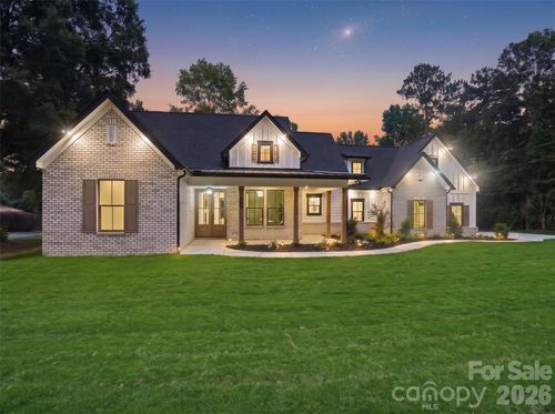 540 Rocklyn Dr, Rock Hill, SC, 29730-6932 | Card Image