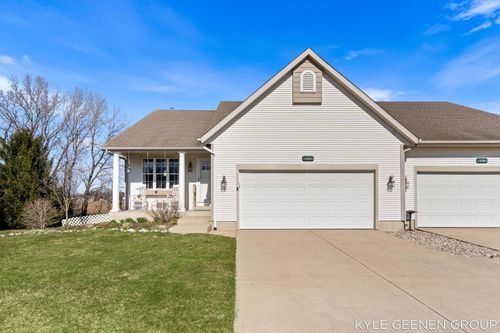 14563 Twin Oaks St, Holland, MI, 49424-1454 | Card Image