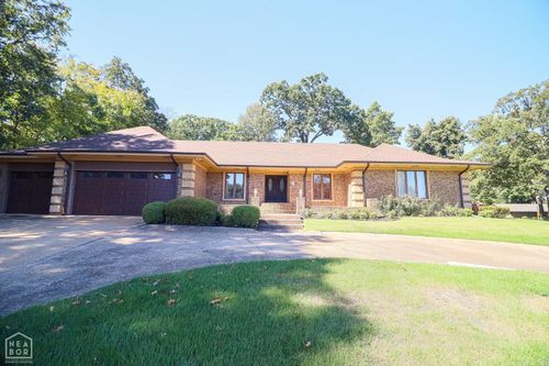 803 E Lakeshore Drive, Jonesboro, AR, 72401 | Card Image