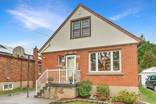275 Montrose Ave, Hamilton, ON, L8K4Z5 | Card Image