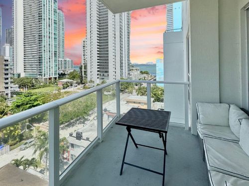 unit-801-321 Ne 26th St, Miami, FL, 33137-4984 | Card Image