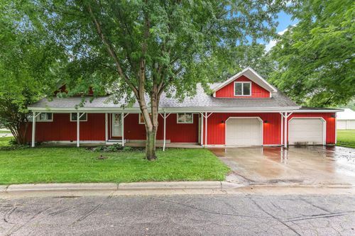 101 Maple St, Danube, MN, 56230-7508 | Card Image