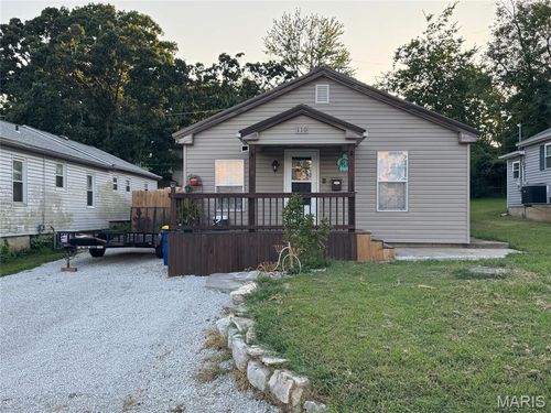 110 S Grand Ave, De Soto, MO, 63020-1836 | Card Image